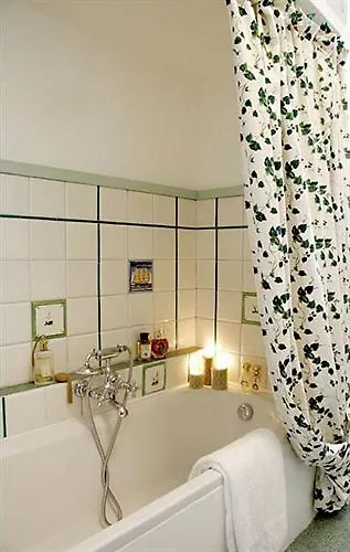 Bed and Breakfast Residenza Fabroni Монтепульчано
